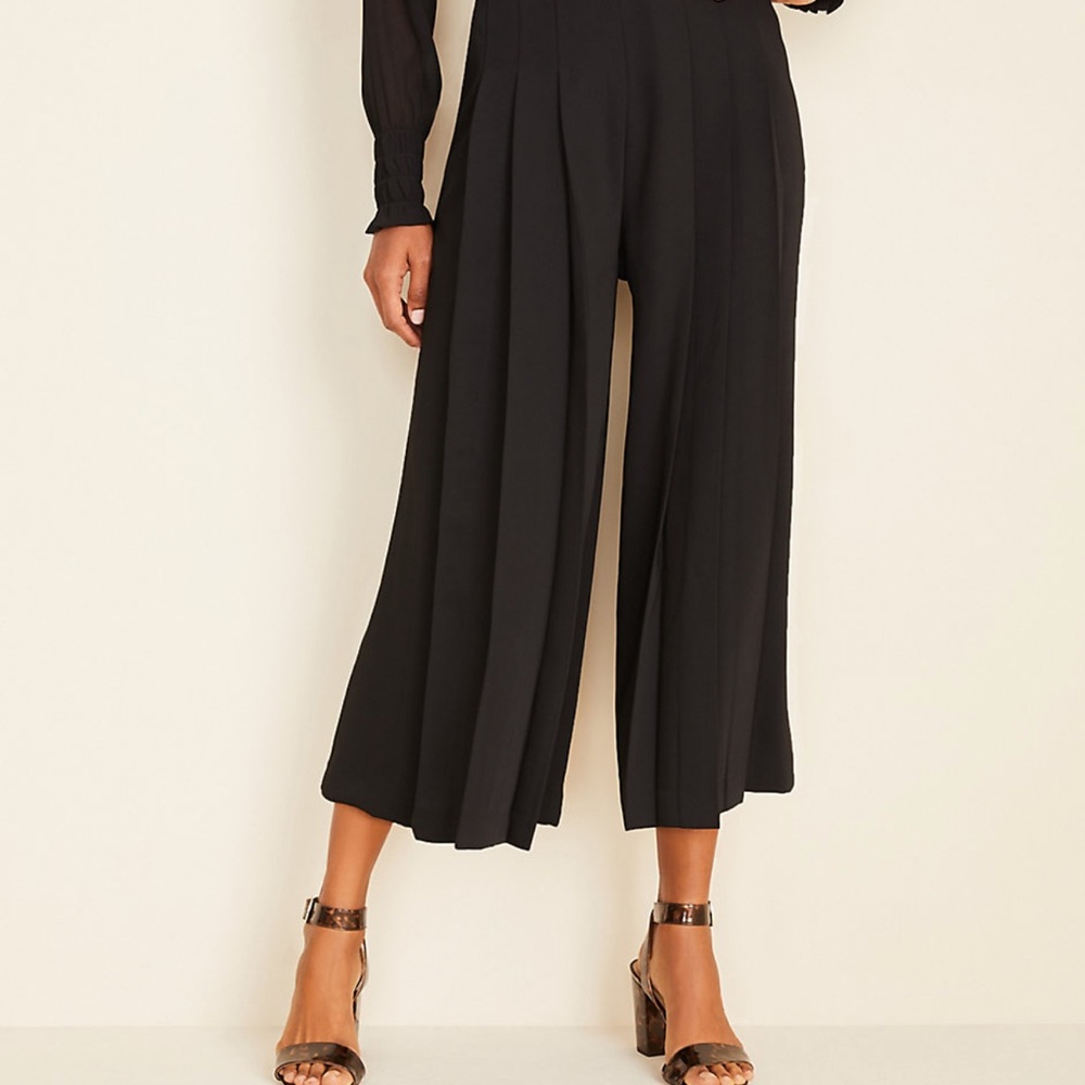 Ann Taylor loft fluid pants